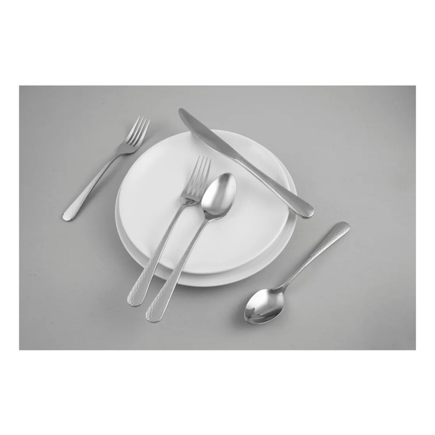20 - PIECE KEENE HAMMERED MIRROR FLATWARE SET - (SERVICE FOR 4)